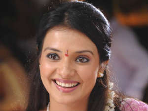 Saloni Saloni