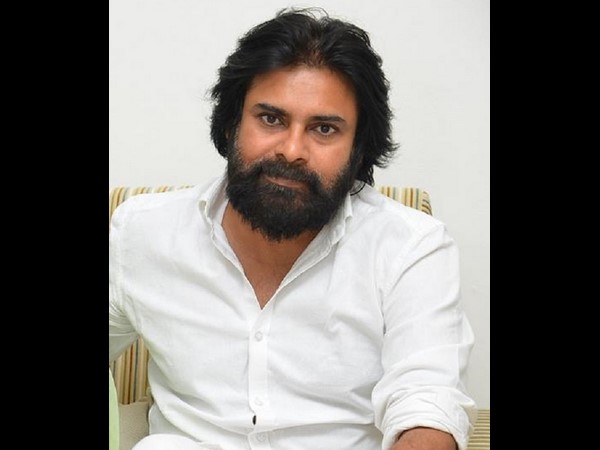 Secret behind Pawan's new look Secret behind Pawan's new look
