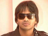 Manoj Manoj