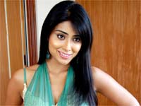 Shreya Shreya