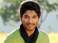 త్రివిక్రమ్ డైలాగ్స్. మూడు పాటలు
