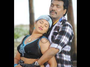 Theni Avaatam Theni Avaatam