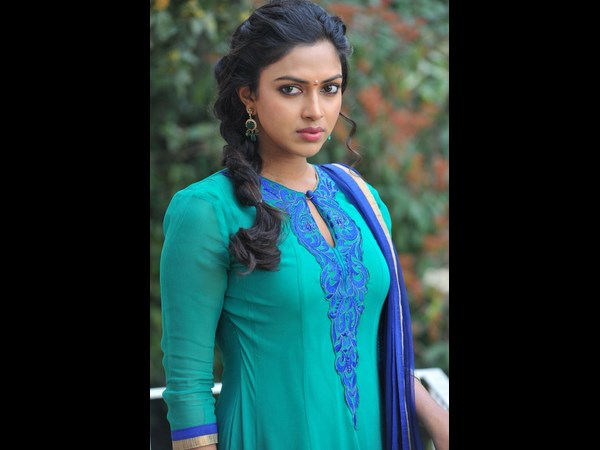 ఇదీ నా థీరి