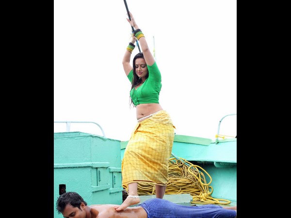 సర్దుకుపోవాల్సిందేనా...