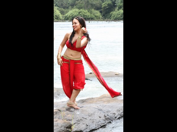 సంభందం లేదు...