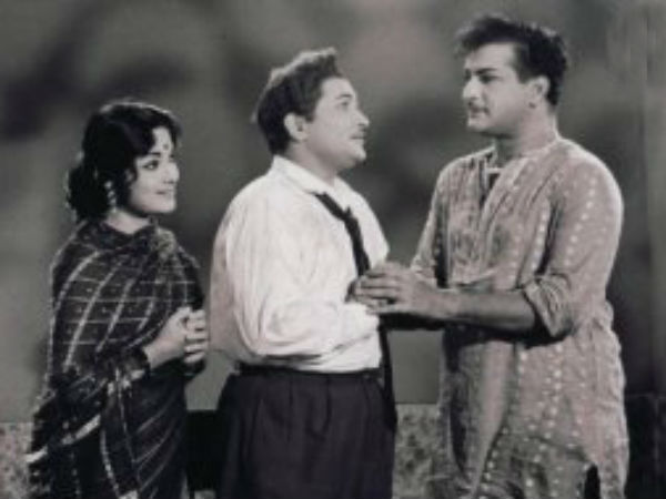 దేశ ద్రోహులు