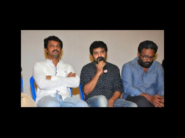 దర్శకులంతా...