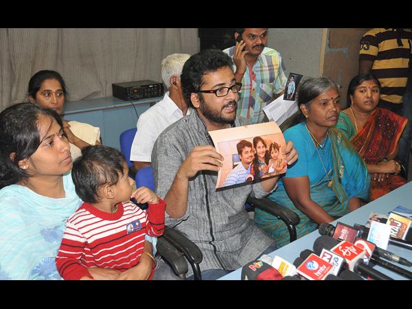 ప్రభుత్వ నిర్లక్ష్యాన్ని ఎండగట్టిన శివాజీ