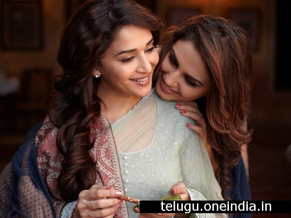 మాధురి దీక్షిత్, హుమా ఖురేషి