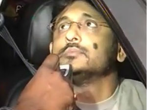 BVS Ravi held for drunk and drive BVS Ravi held for drunk and drive