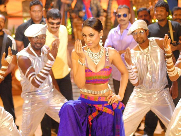 ముమైత్ ఖాన్