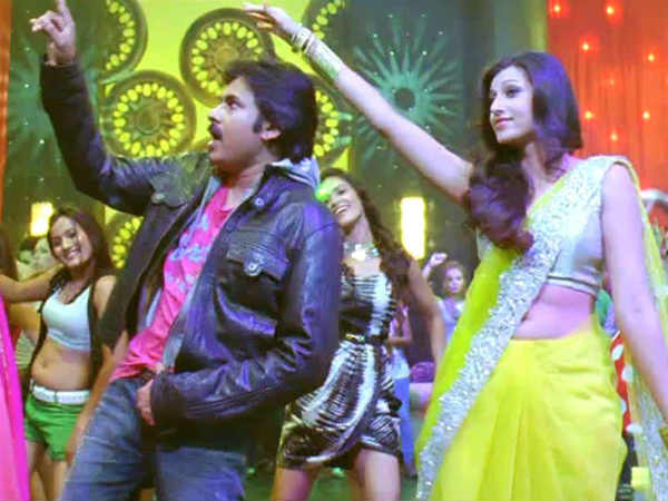 అత్తారింటికి దారేది