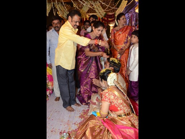 హరికృష్ణ