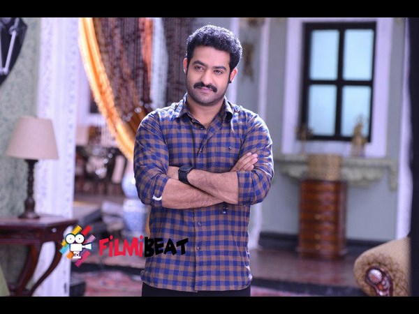 పక్కా మాస్ లుక్