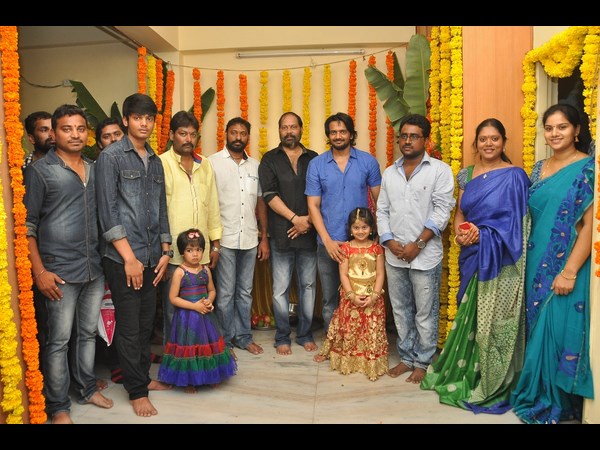 నటీనటులు