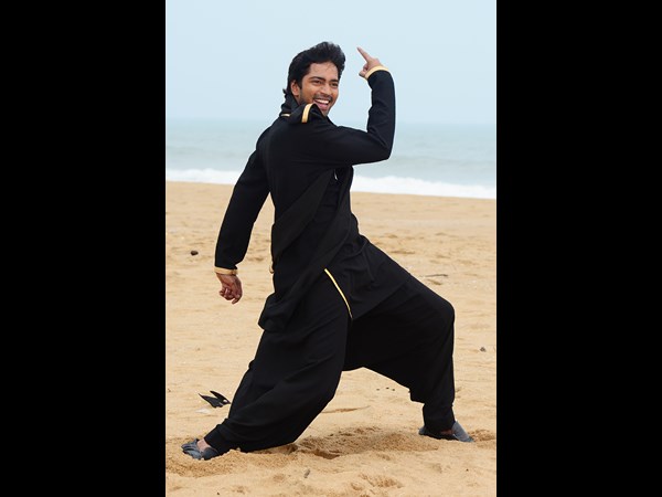 Allari Naresh is the "BROTHER OF BOMMALI" !! Allari Naresh is the "BROTHER OF BOMMALI" !!