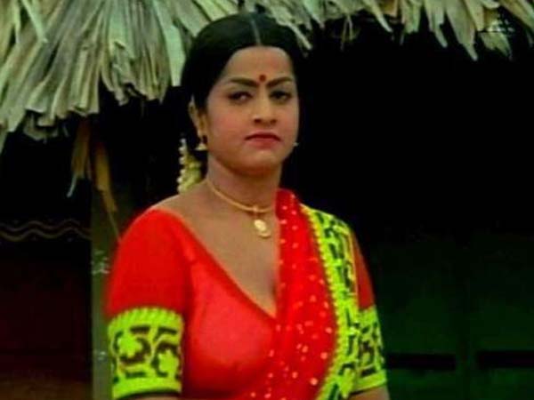 Jayamalini guest for Santosham Awards Jayamalini guest for Santosham Awards