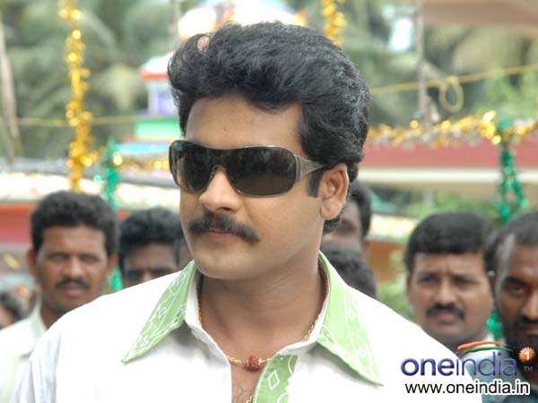 Director's sensational comments on Hero Shivaji Director's sensational comments on Hero Shivaji