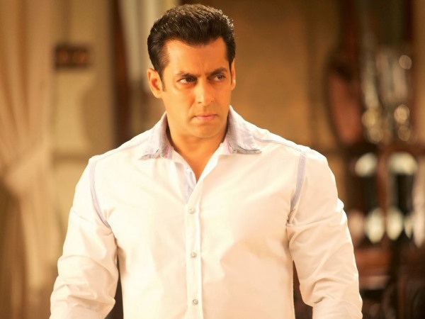 Maharashtra: Salman Khan booked for hurting religious sentiments Maharashtra: Salman Khan booked for hurting religious sentiments