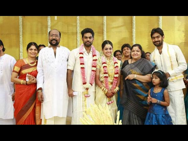 సింగర్ చిత్ర
