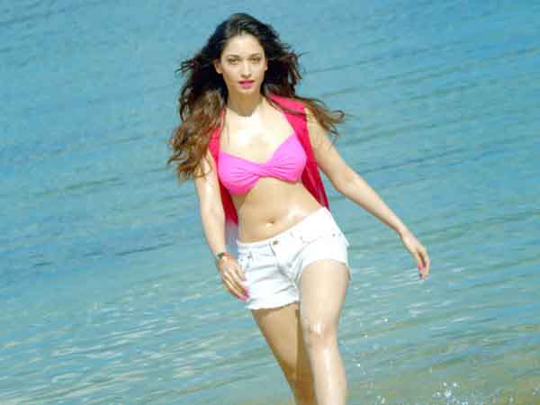 అందుకోసం రాలేదు