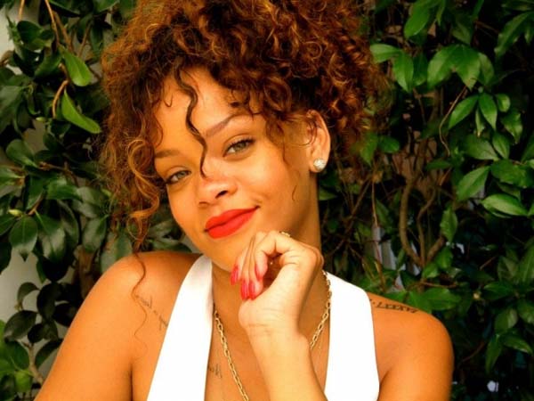 Rihanna in James Bond movie? Rihanna in James Bond movie?