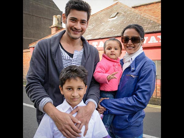 Mahesh Babu left for Bangkok along with his family Mahesh Babu left for Bangkok along with his family
