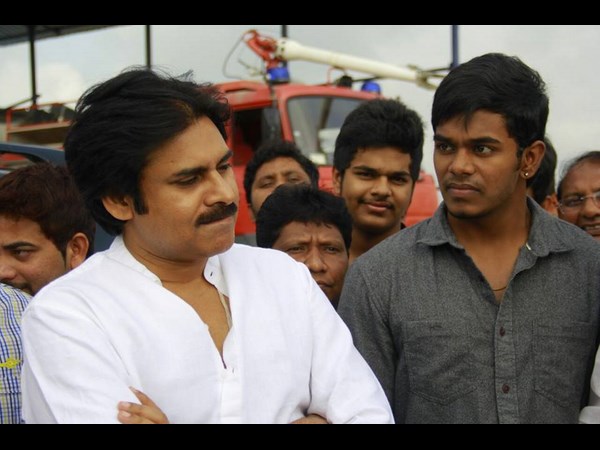 విశాఖలో పర్యటిస్తారు