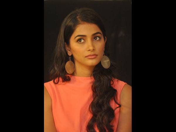బాధించేది