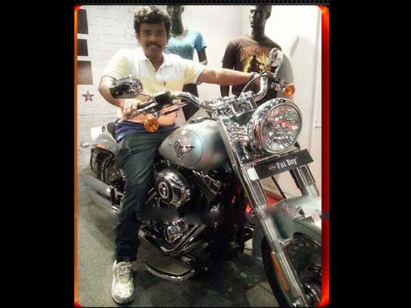 Sampoornesh Babu with Harley Davidson Sampoornesh Babu with Harley Davidson