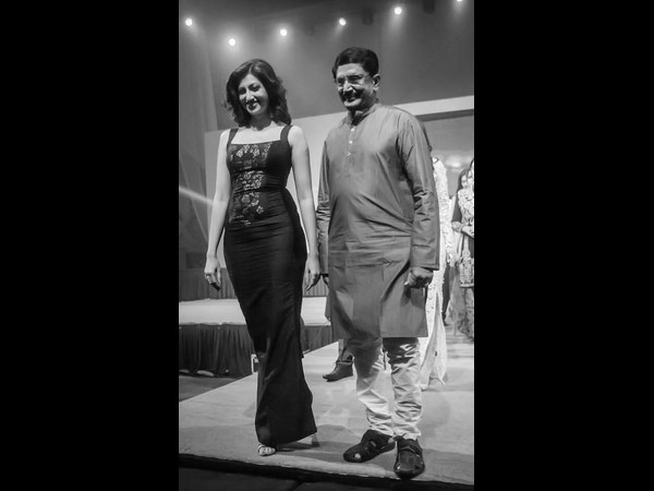 హంసా నందిని, మురళీ మోహన్