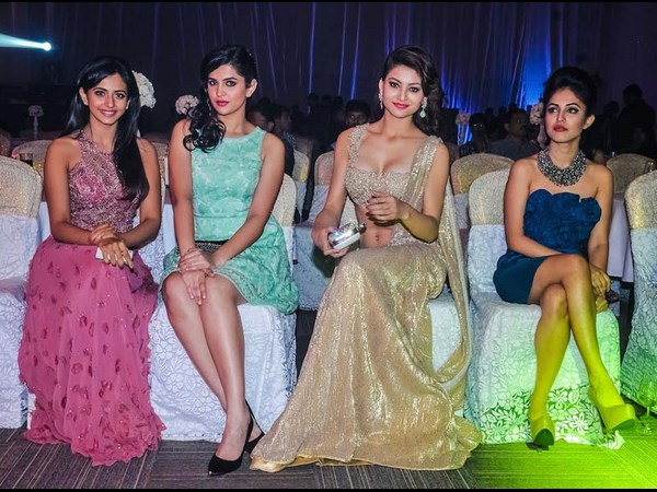 హాట్ బ్యూటీస్