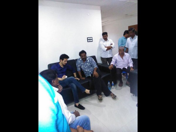 Akhil consoles VV Vinayak! Akhil consoles VV Vinayak!