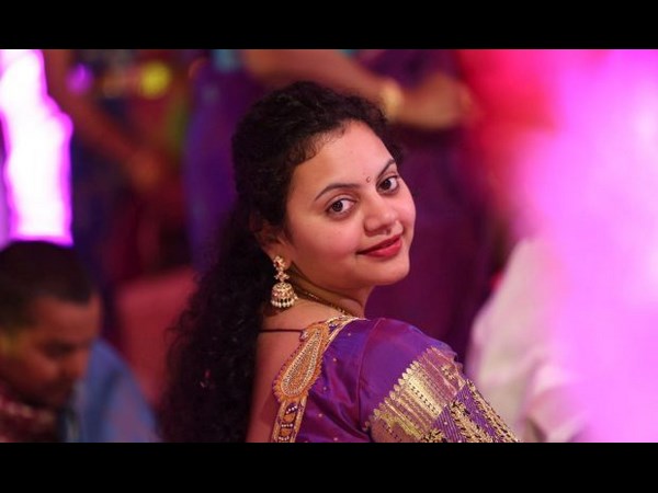 ఇన్విటేషన్స్...