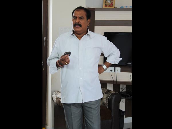 Actor Ahuthi Prasad hospitalised Actor Ahuthi Prasad hospitalised