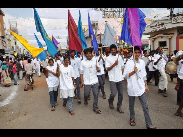 బాపు చిత్రకళ