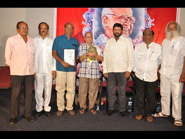 మళ్లీ...