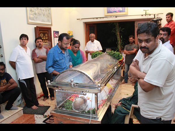 ఎందరికో లైఫ్