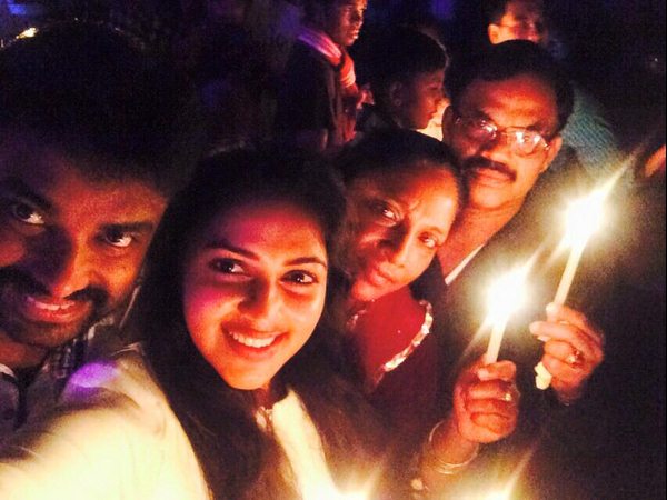 ఫ్యామిలీతో కలిసి