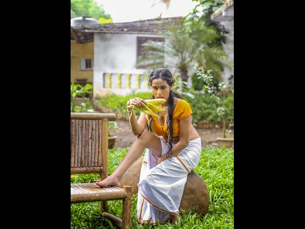 వివాదాలే ఆమె పుట్టిల్లు