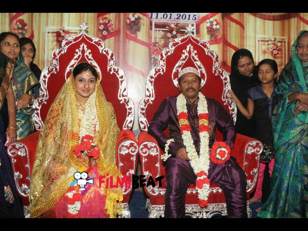 భర్తతో కలిసి..