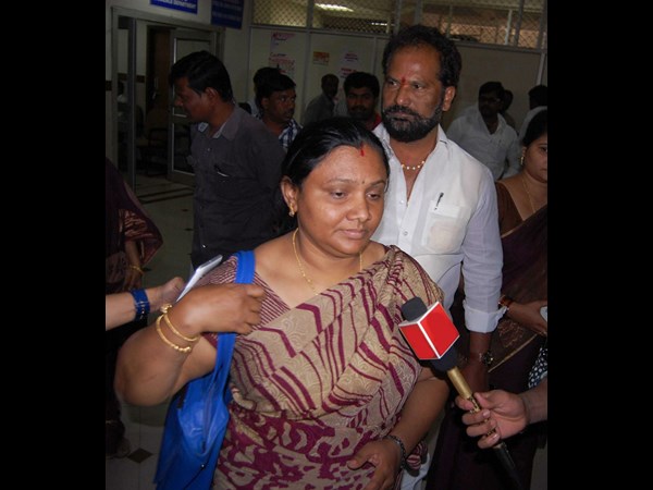 కేటీఆర్ వద్దకు పంచాయితీ