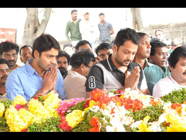 అల్లరి నరేష్, రాజేష్