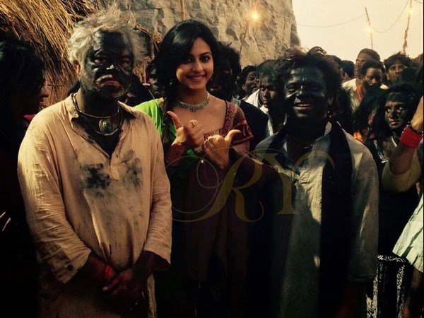 అదరకొడ్తాడని