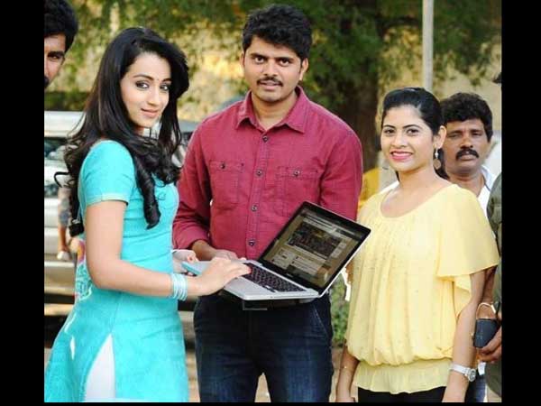 Trisha launches digital “Nandamuri Shikaram” Trisha launches digital “Nandamuri Shikaram”