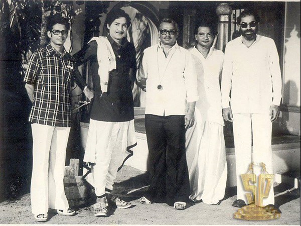 ఎంకినాయుడు బావ సెట్స్ పై
