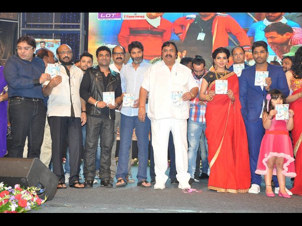 ఈ చిత్రం తెరముందు