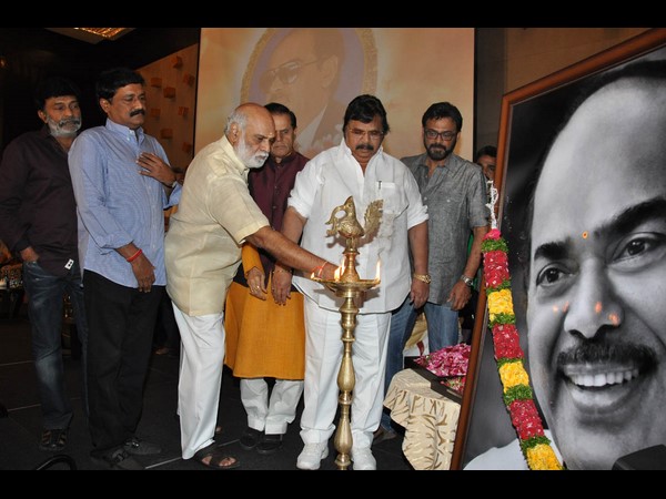 హాస్యనటుడు బ్రహ్మానందం మాట్లాడుతూ...
