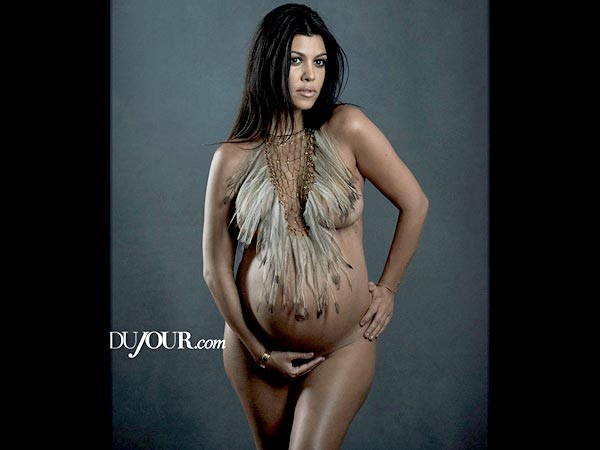 Scott Disick Shaves Pregnant Kourtney Kardashian's Privates Scott Disick Shaves Pregnant Kourtney Kardashian's Privates