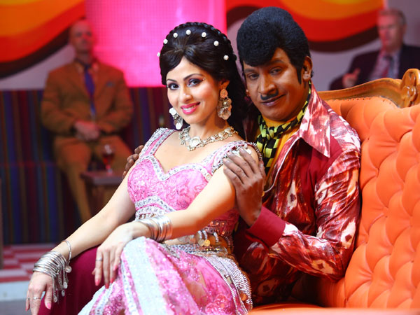 Vadivelu in place of Bollywood Superstar Vadivelu in place of Bollywood Superstar